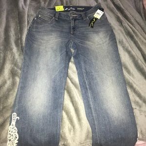 Women’s crop jeans, curvy, new with tags size 4
